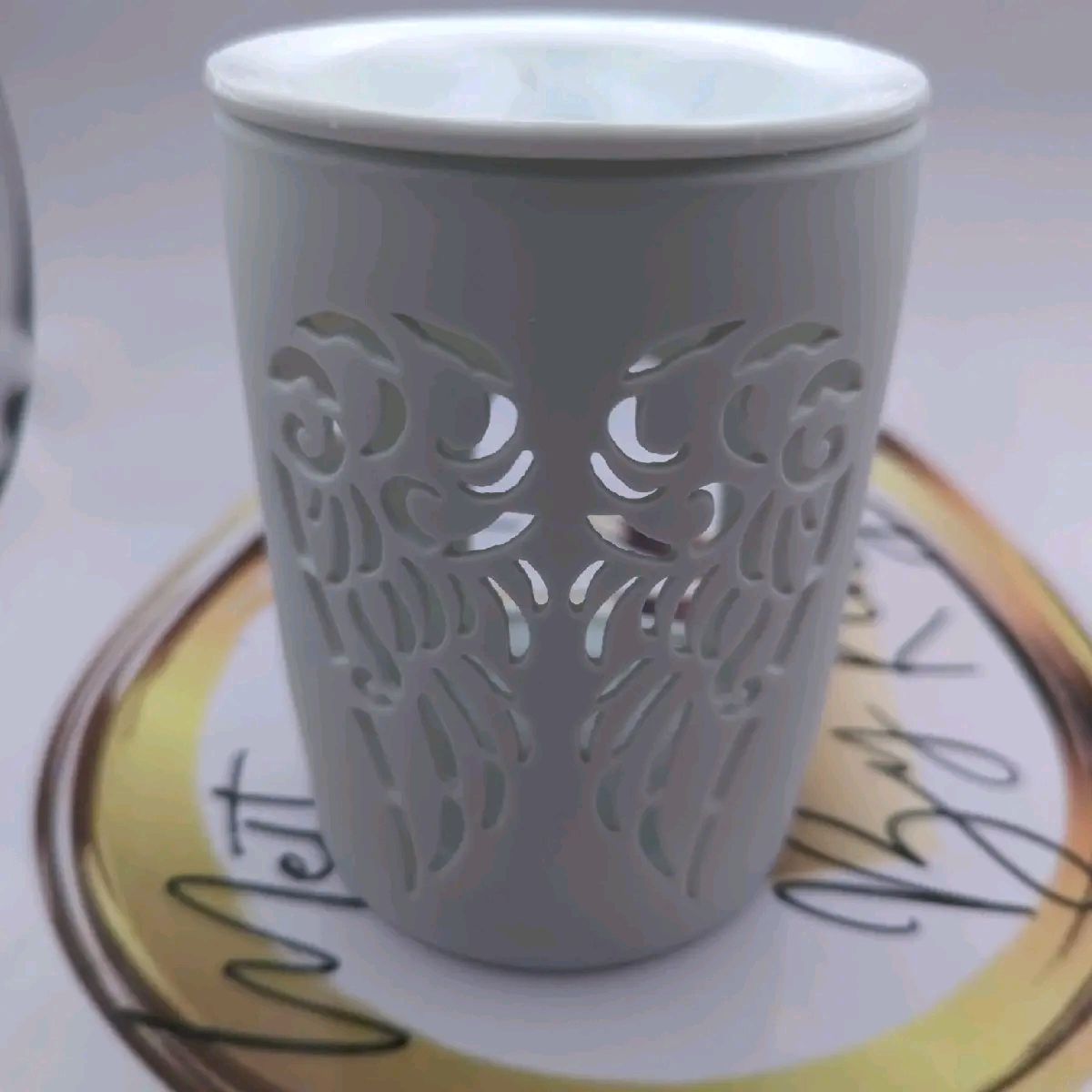 Ceramic Angel Wings Cut Out Burner