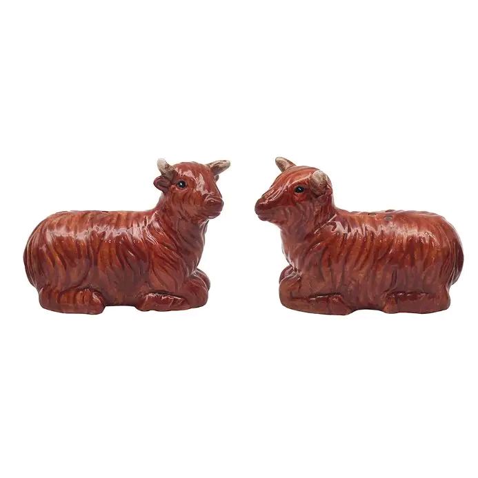 Highland Cow Salt & Pepper Shaker set