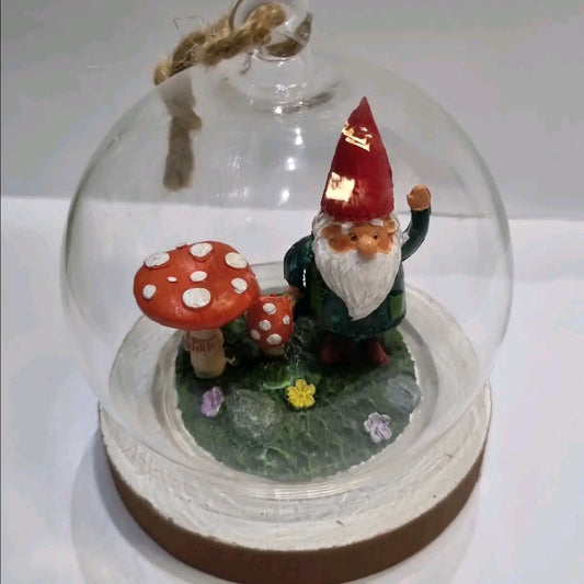 Gnome Globe with Mushroom