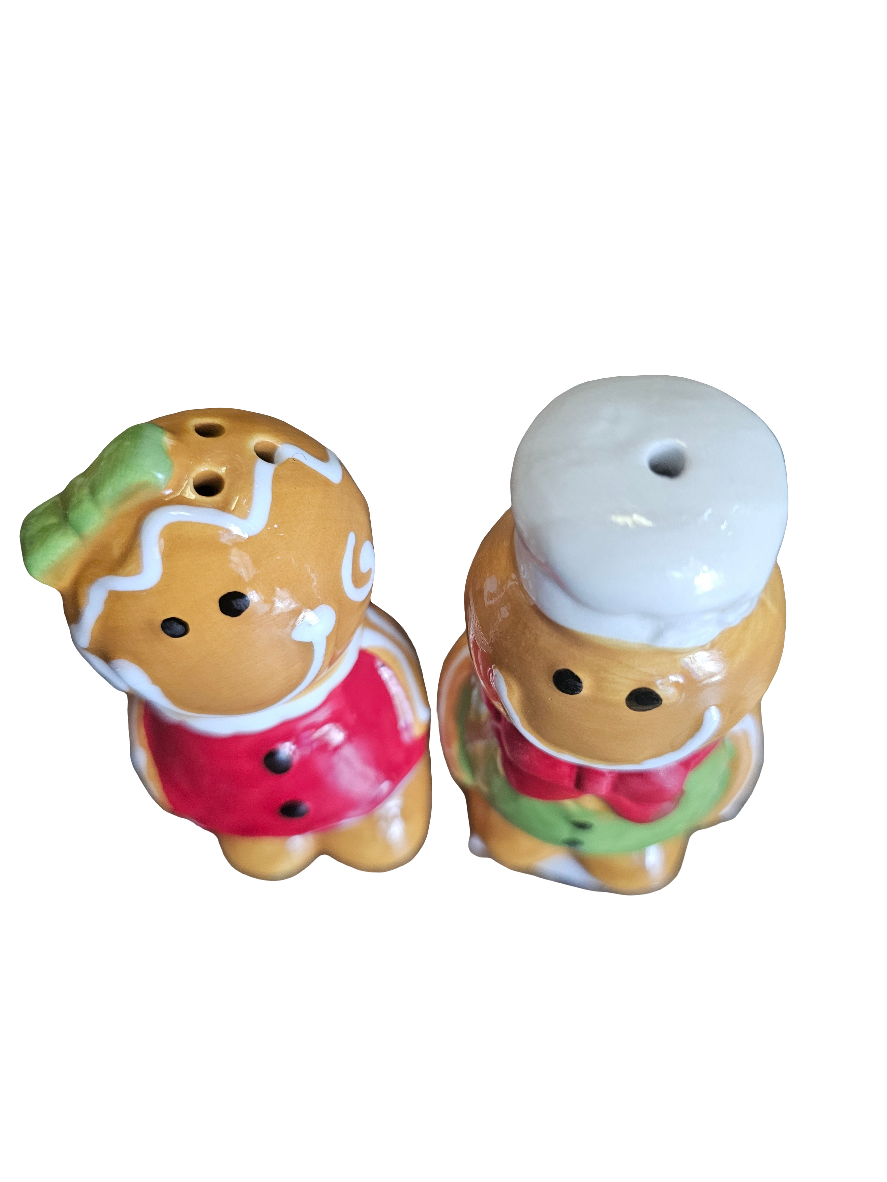 Christmas Gingerbread People Salt and Pepper pots