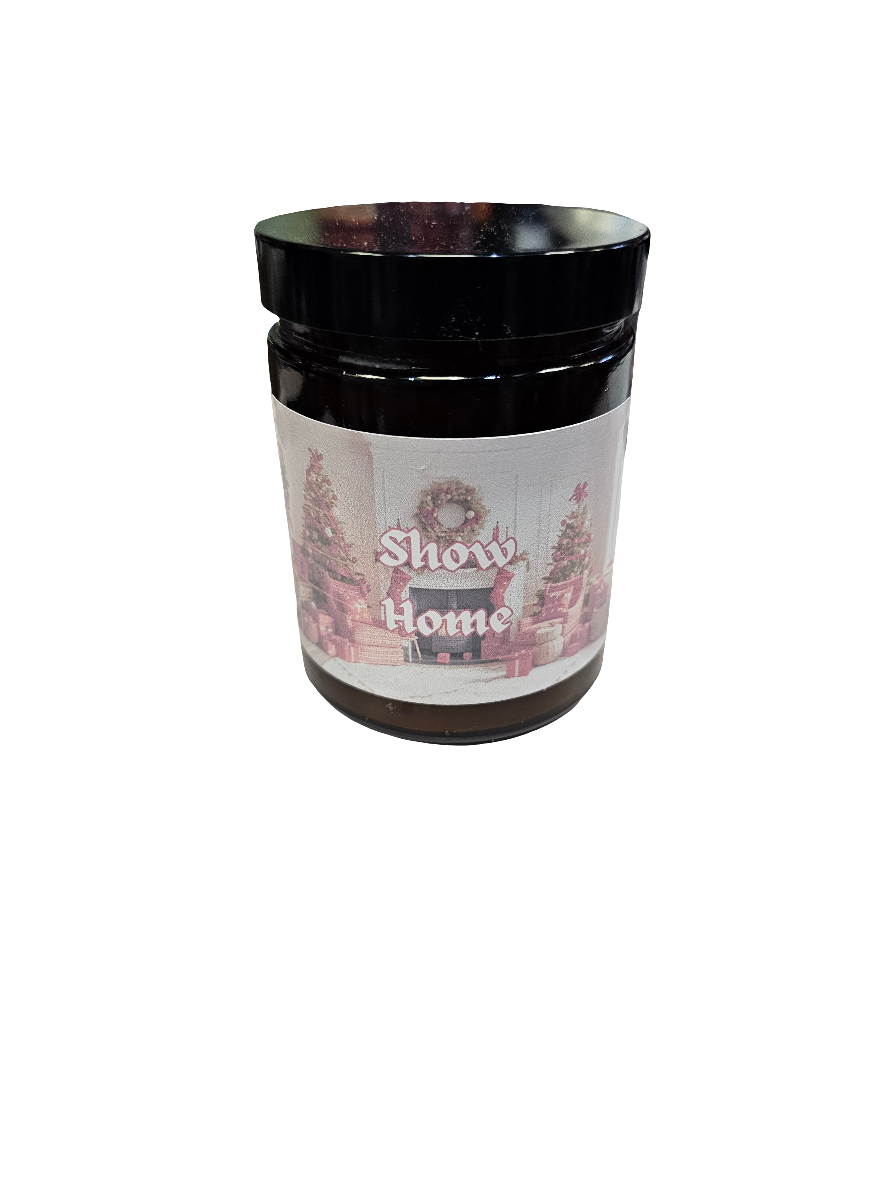 Show Home Scented Candle with lid, handmade