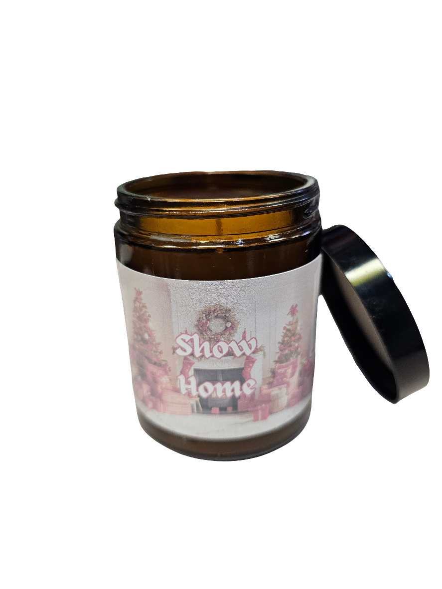 Show Home Scented Candle with lid, handmade
