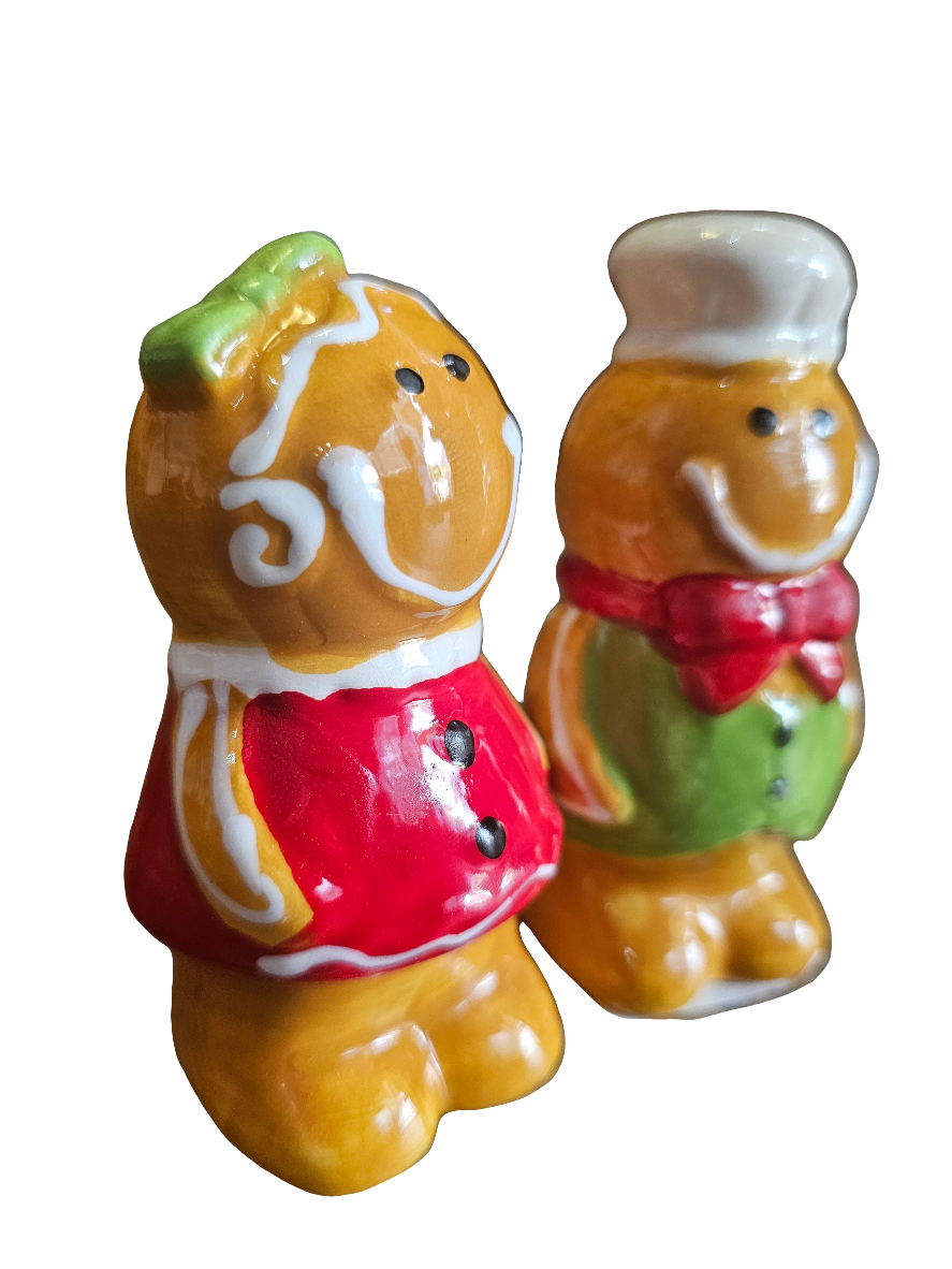 Christmas Gingerbread People Salt and Pepper pots