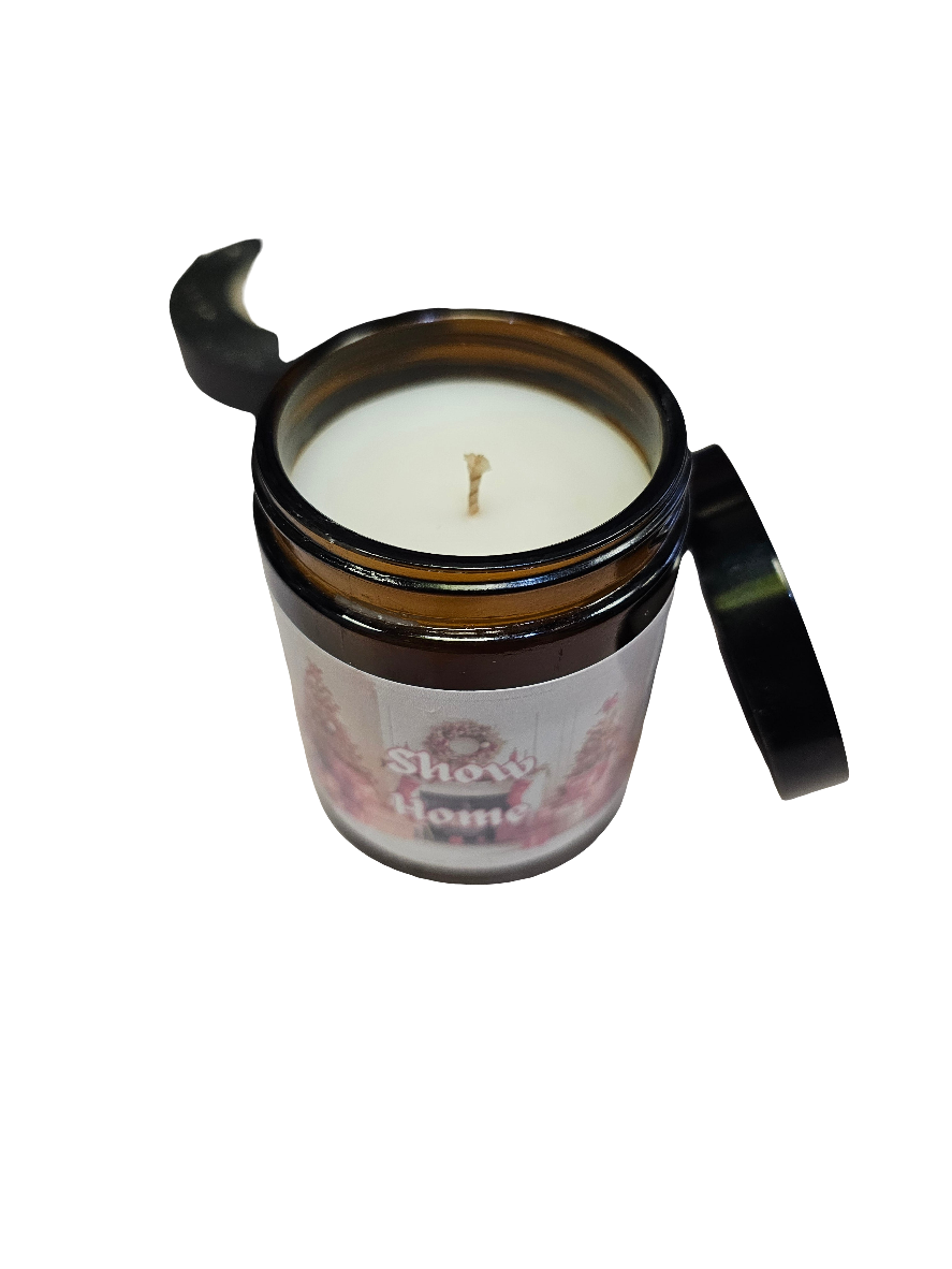 Show Home Scented Candle with lid, handmade