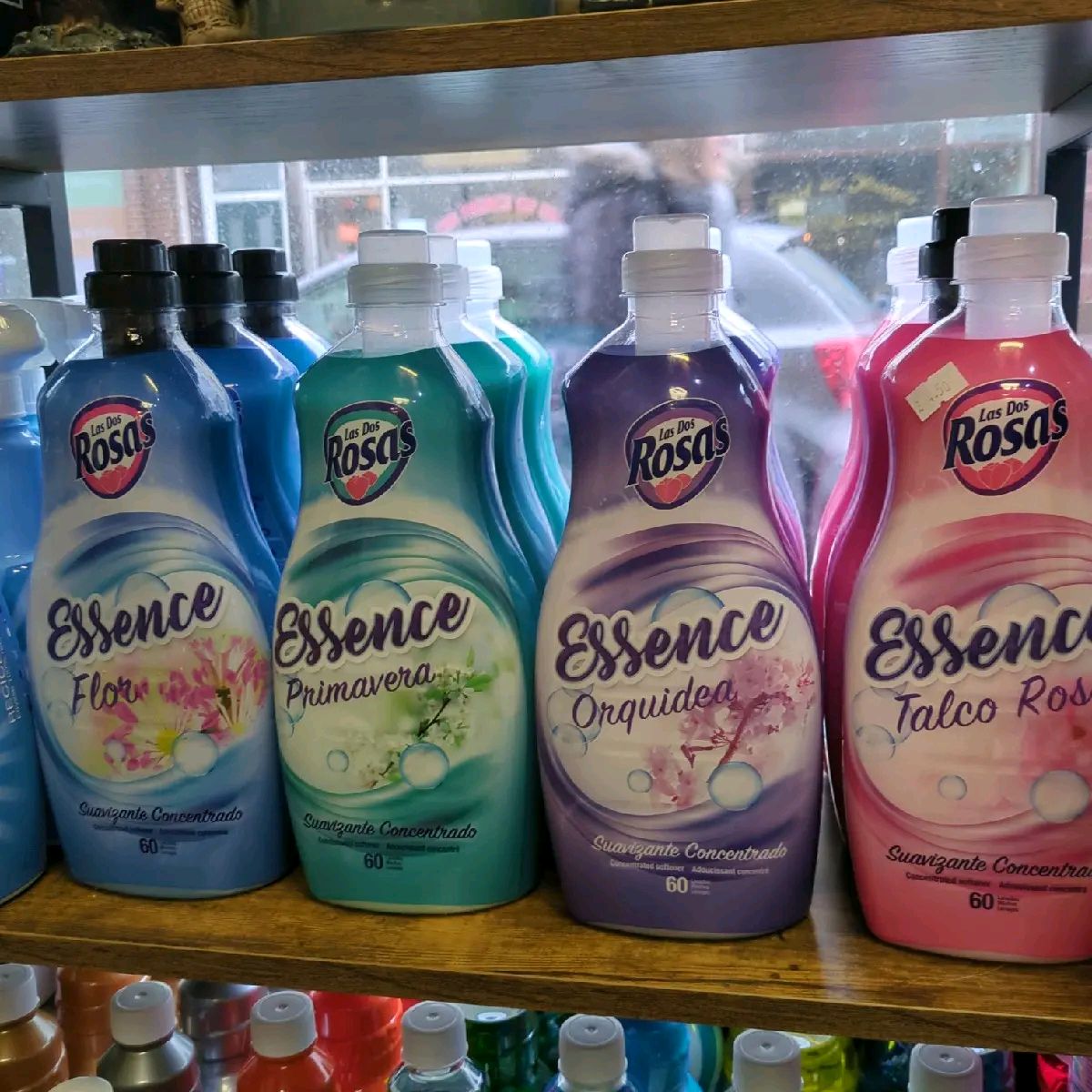 Las dos Rosa's softener for household cleaning