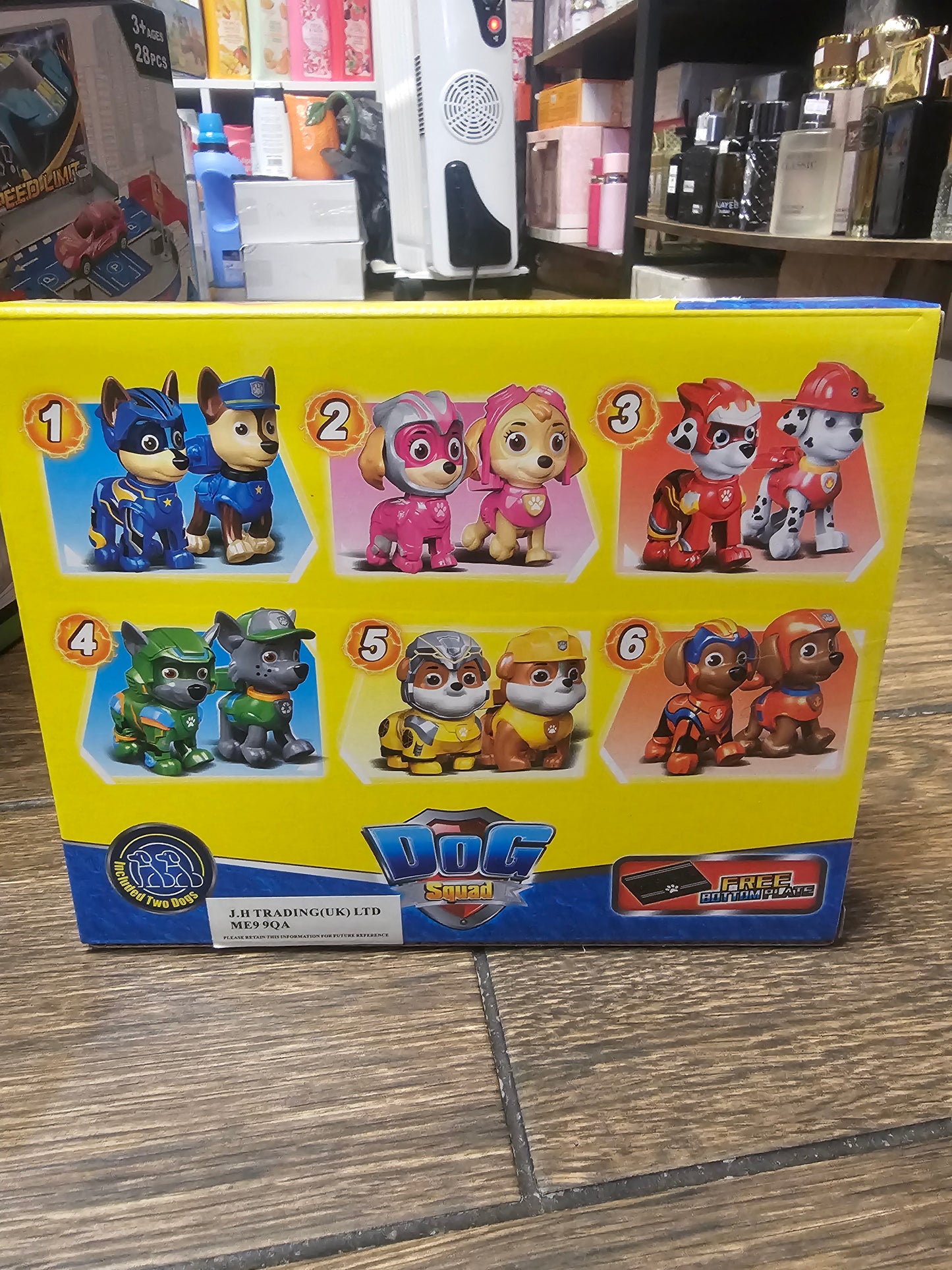 PAW Patrol: The Mighty Movie Pup Squad Surprise Figures
