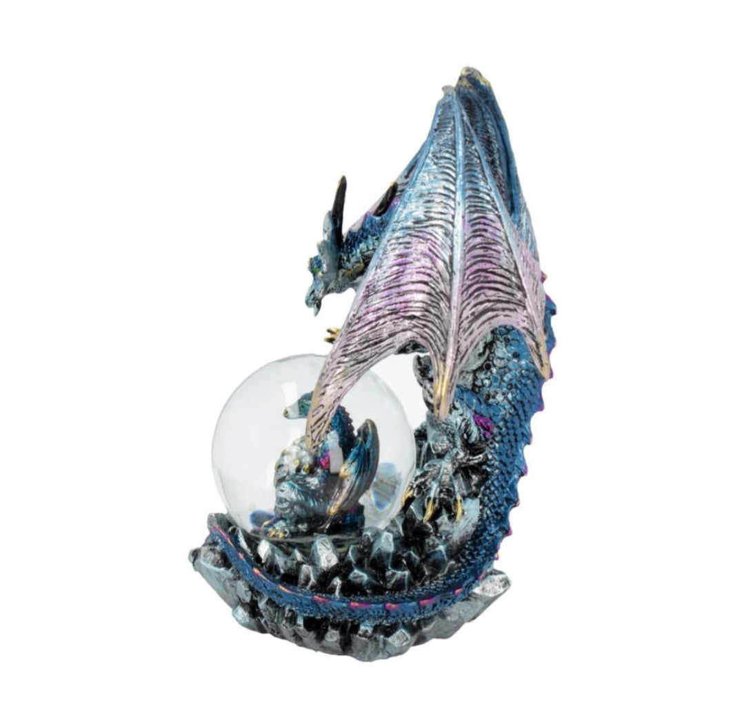 Azul Oracle 19cm
Azul Oracle Blue Dragon Fortune Seer Figurine 19cm