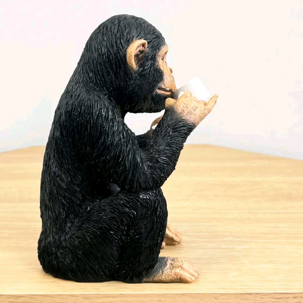 17.5cm Tea Drinking Money Ornament