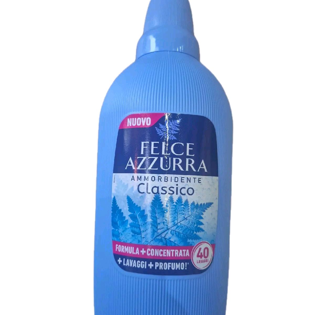 Felce Azzurra Fabric Softener 2 Litre - 40 Washes Formula Concentrated for Deep Cleaning & Freshness