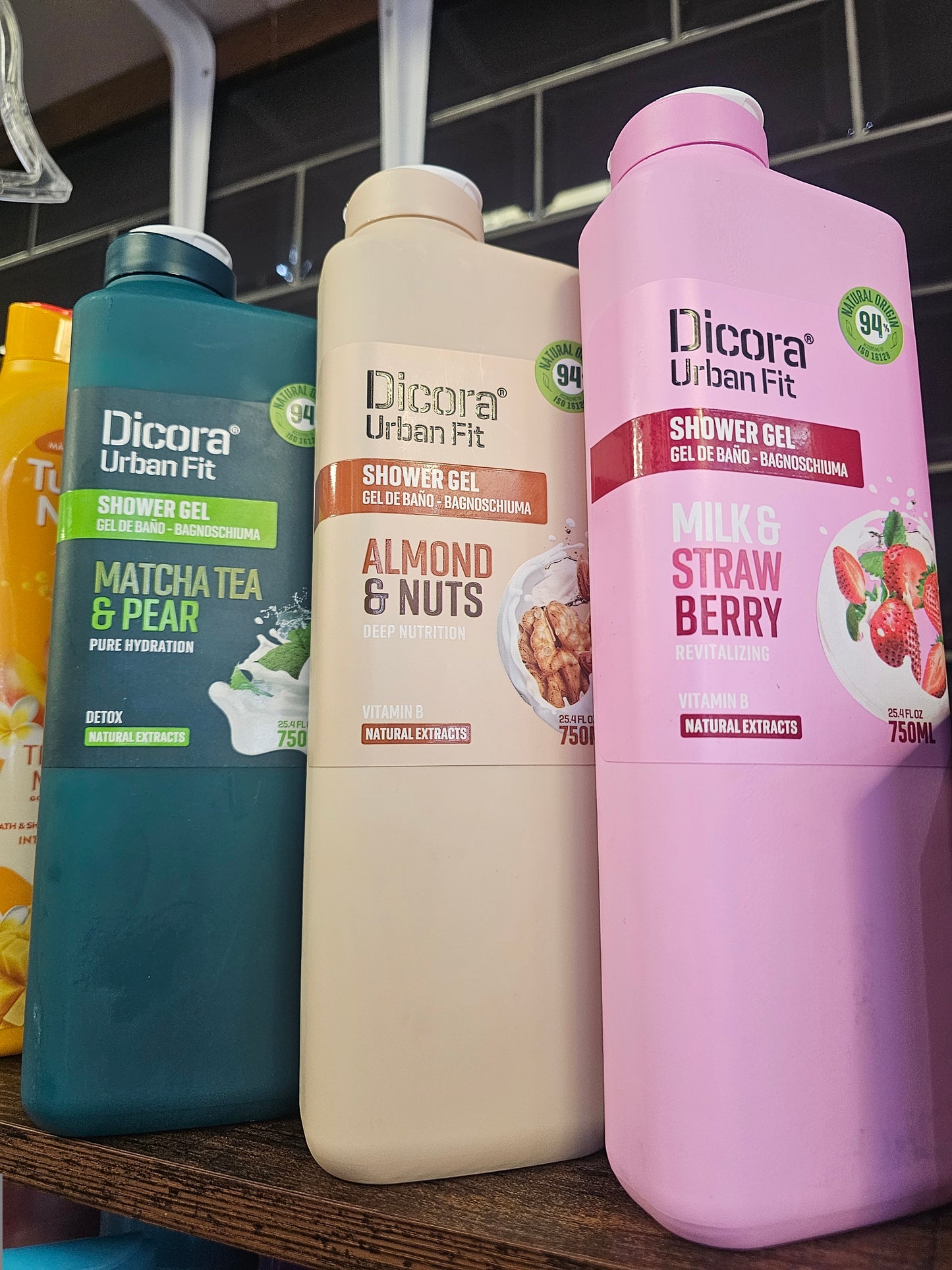 Dicora Shower Gels 750mls