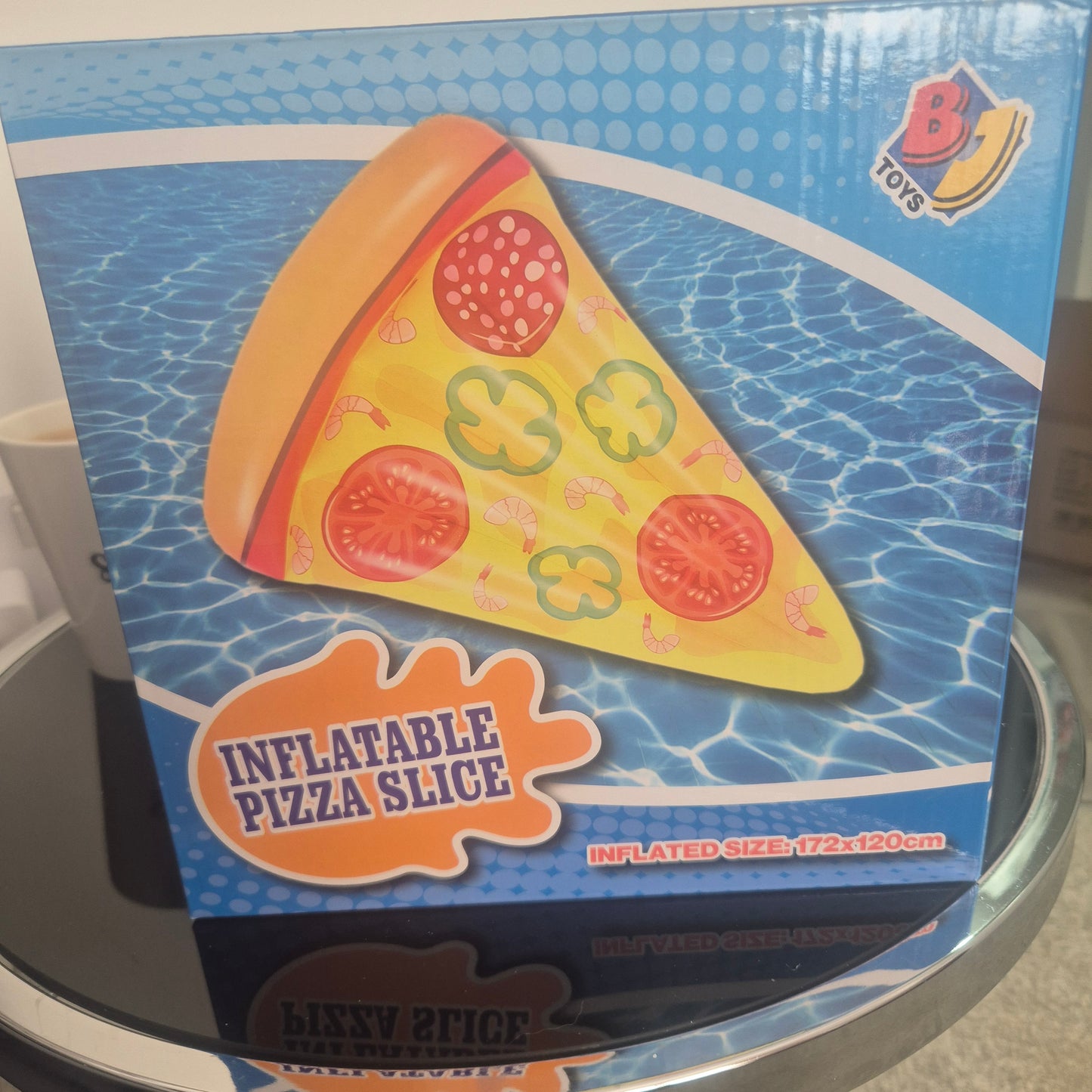 Inflatable pizza slice