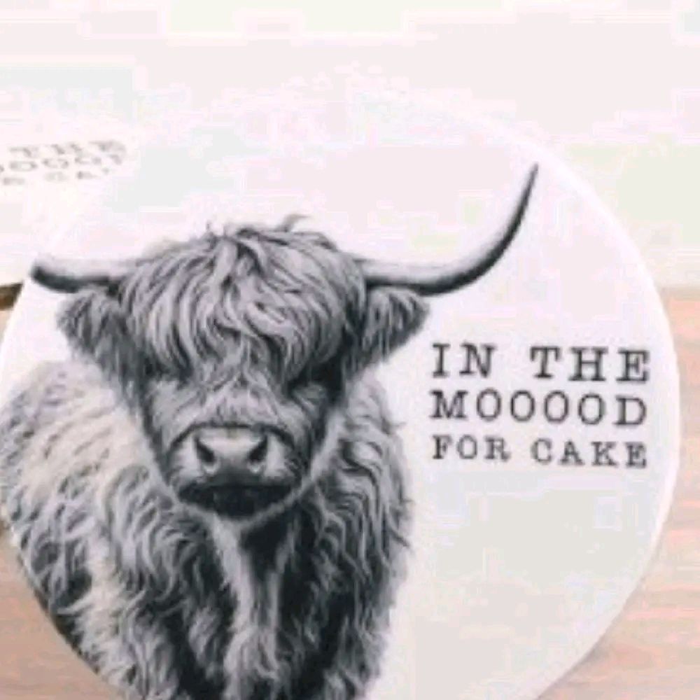 Highland Cow Cake Plate