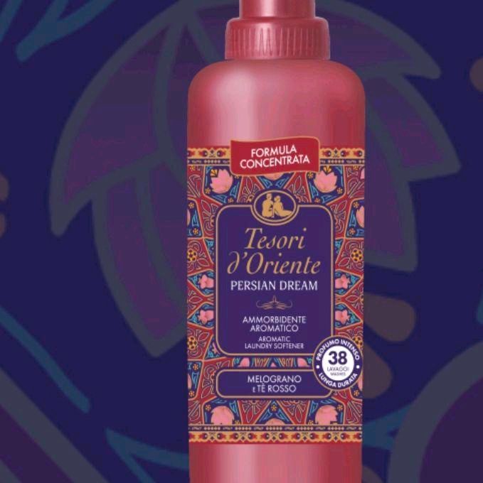 Tesori Laundry Softener in Pomegranate & Red Tea 760ml - Cruelty-Free Formula for Luxurious Fabric Care