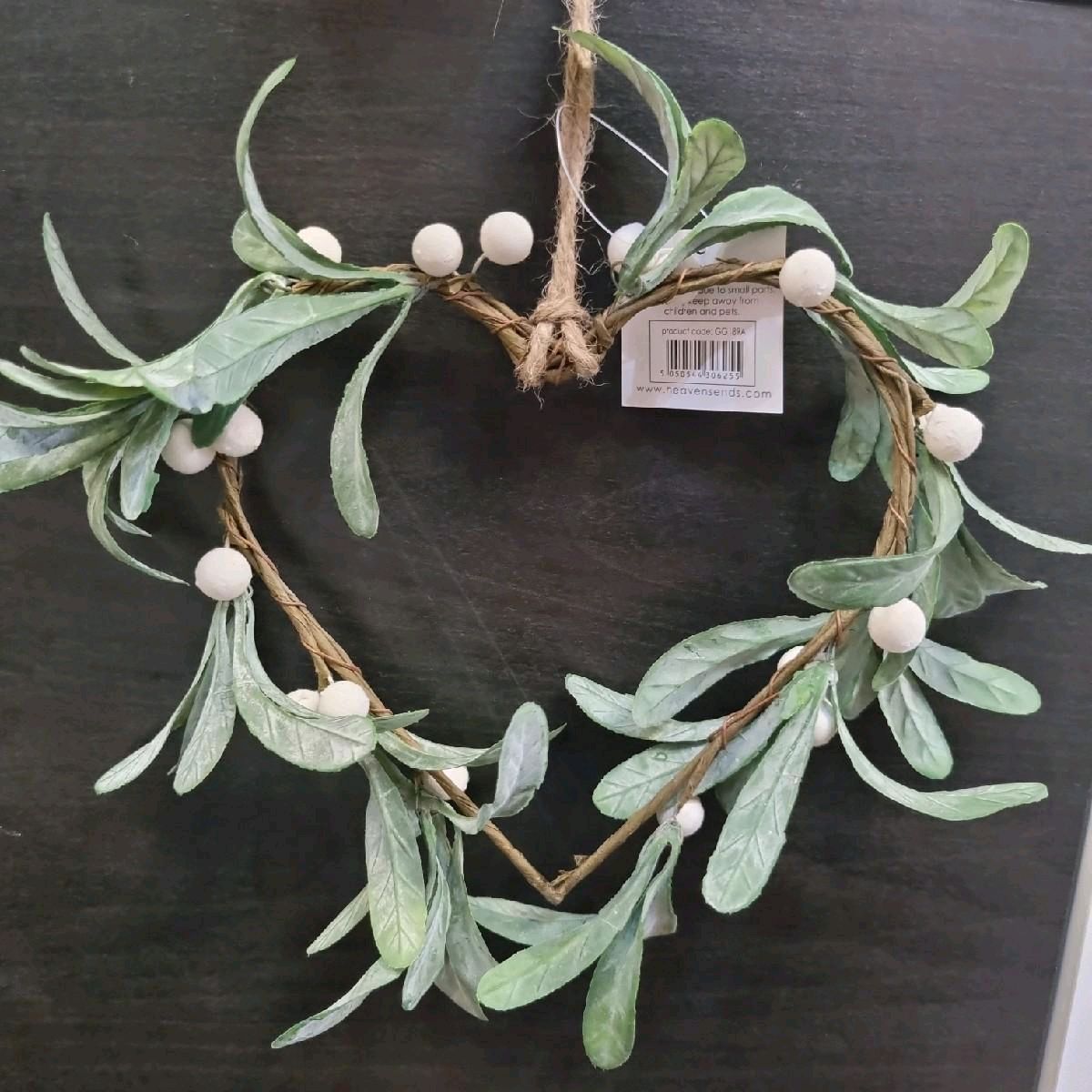 Heart Shaped Hanging Mistletoe - Festive Home Decor