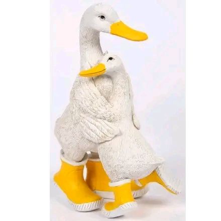 Quackers Duck Hug Ornament