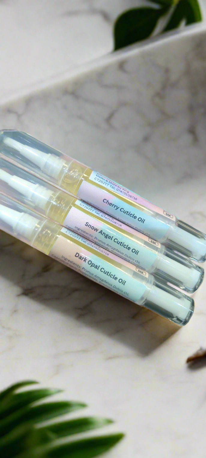 Cuticle oil pens