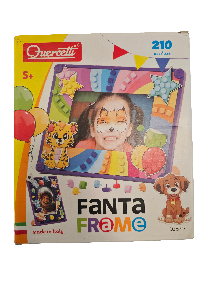 Fantaframe, an innovative and creative photo frame kit for children aged 5 and up.