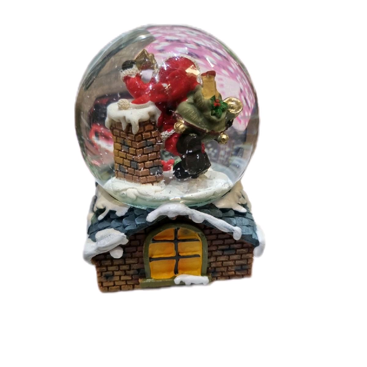 Dancing santa and chimney snowglobe - Festive decoration
