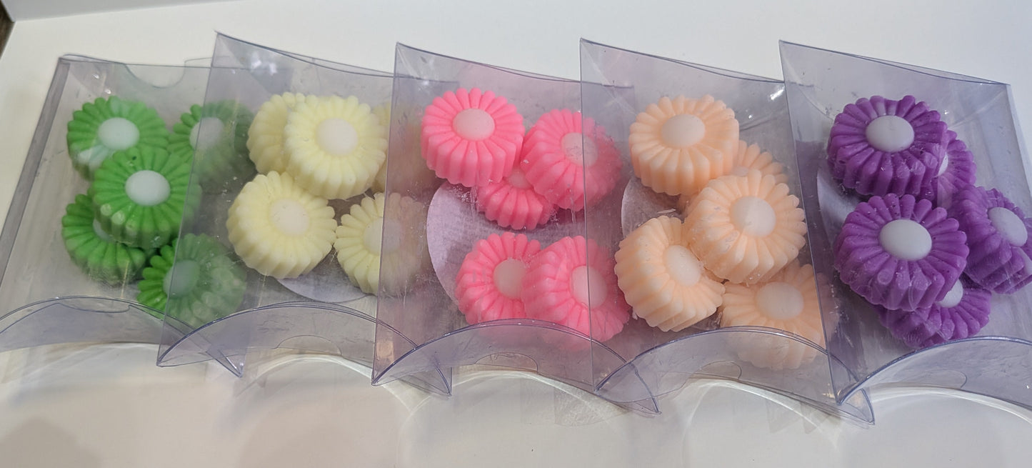 Sol Inspired Flower Shaped Mini Wax Melts in clear Pillow Box