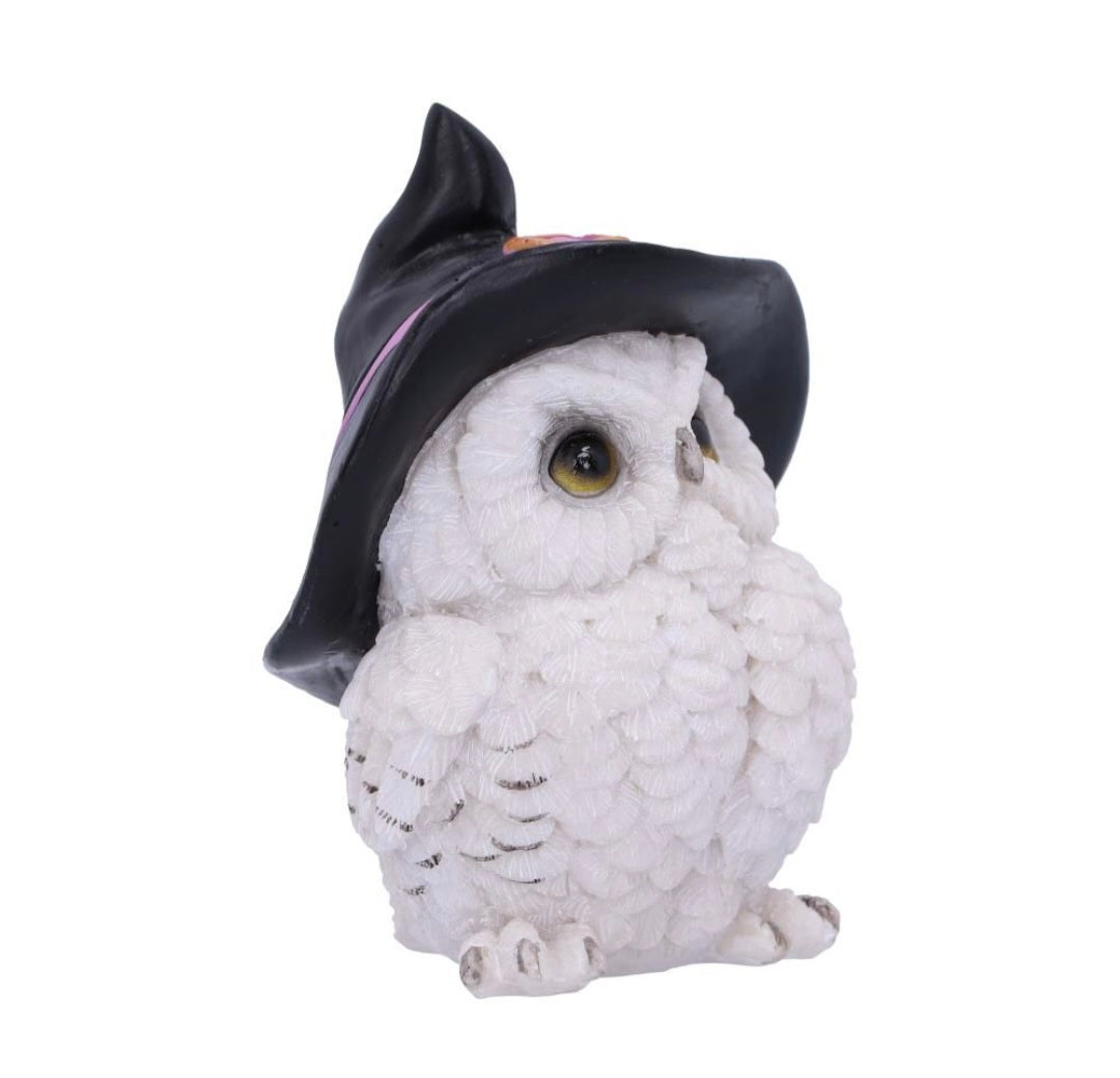 Snowy Spells 9cm
Snowy Spells Owl Figurine 9cm