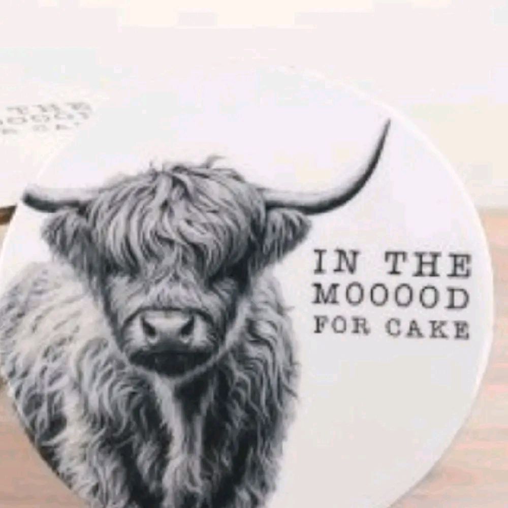 Highland Cow Cake Plate