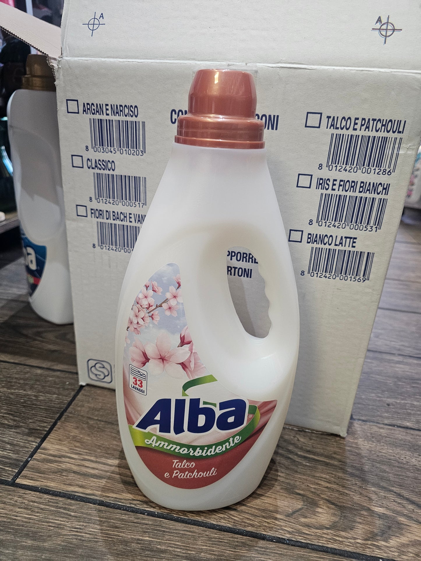 Alba Italian fabric softeners in various scents 1850 ml, suitable for 33 washes