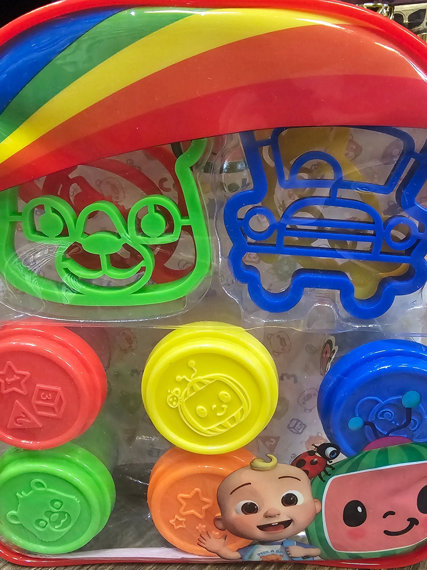 CoComelon Modelling Dough Backpack Set.