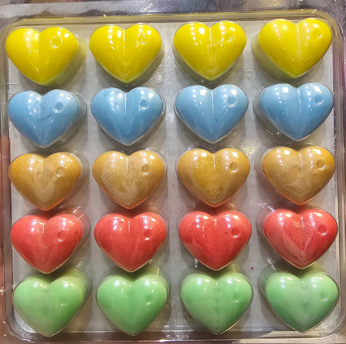 20 Heart Wax Melt Clamshell Collections