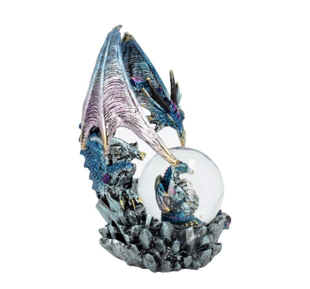Azul Oracle 19cm
Azul Oracle Blue Dragon Fortune Seer Figurine 19cm