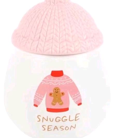 Snuggle Season Tealight Oil/Wax Burner with Cozy Pink Bobble Hat Lid for Festive Fragrances Decor Ornaments Perfect for Winter Use Aroma