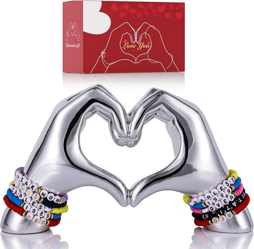 Heart Hands Decorative Sculpture Love Ornament for Home, Bookshelf, or Table