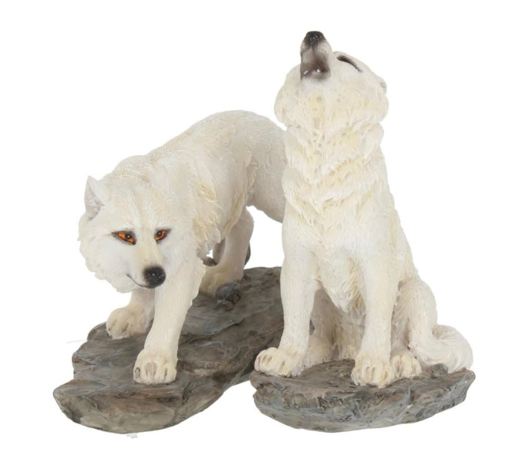 Before the Chase (Set of 2) 9.8cm white wolves