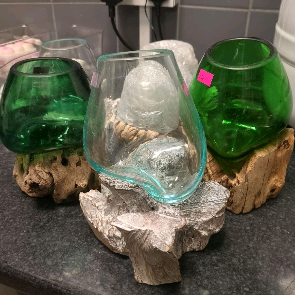 Recycled Glass Bowl & Driftwood Stand Tableware