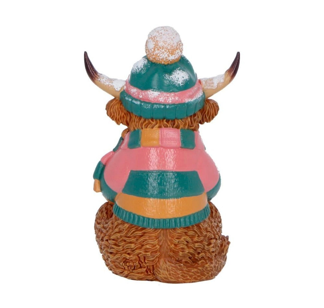 Winter Highland Cow Hot Cocoa Figurine by Nemesis Now,12.3cm