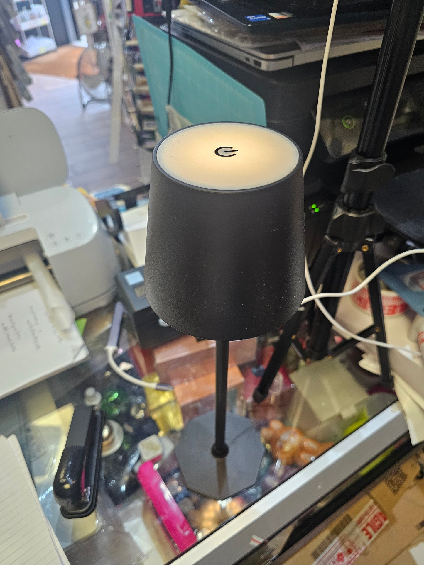 Movable Rechargeable Table Lamp