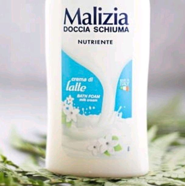 Malizia Crema Di Latte Shower Bath Gel 300ml - Milk Scented Body Wash for Your Relaxation Body Care Cleansing Aroma Hydrating Cream Daily Cleanser