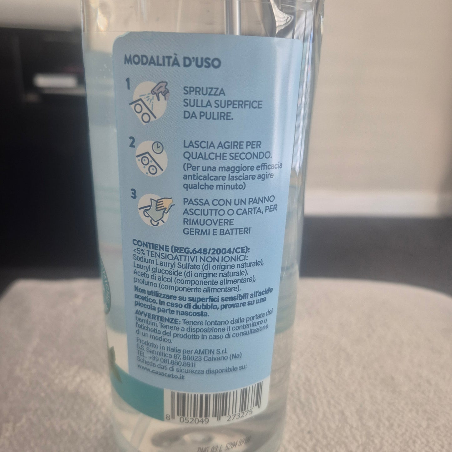 Casaceto alcohol white vinegar, a multi-purpose cleaner with mint 1 litre