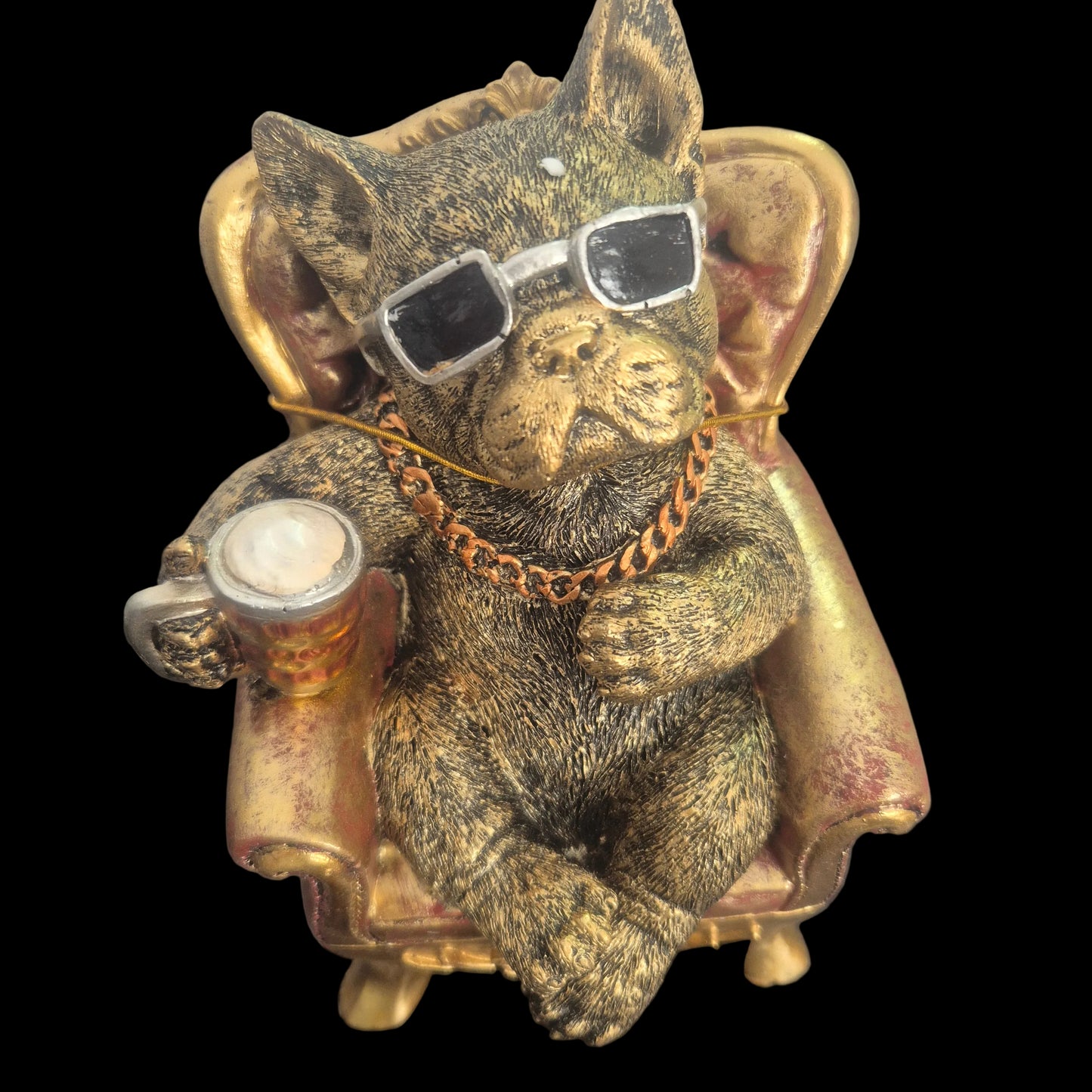 Frenchie relax