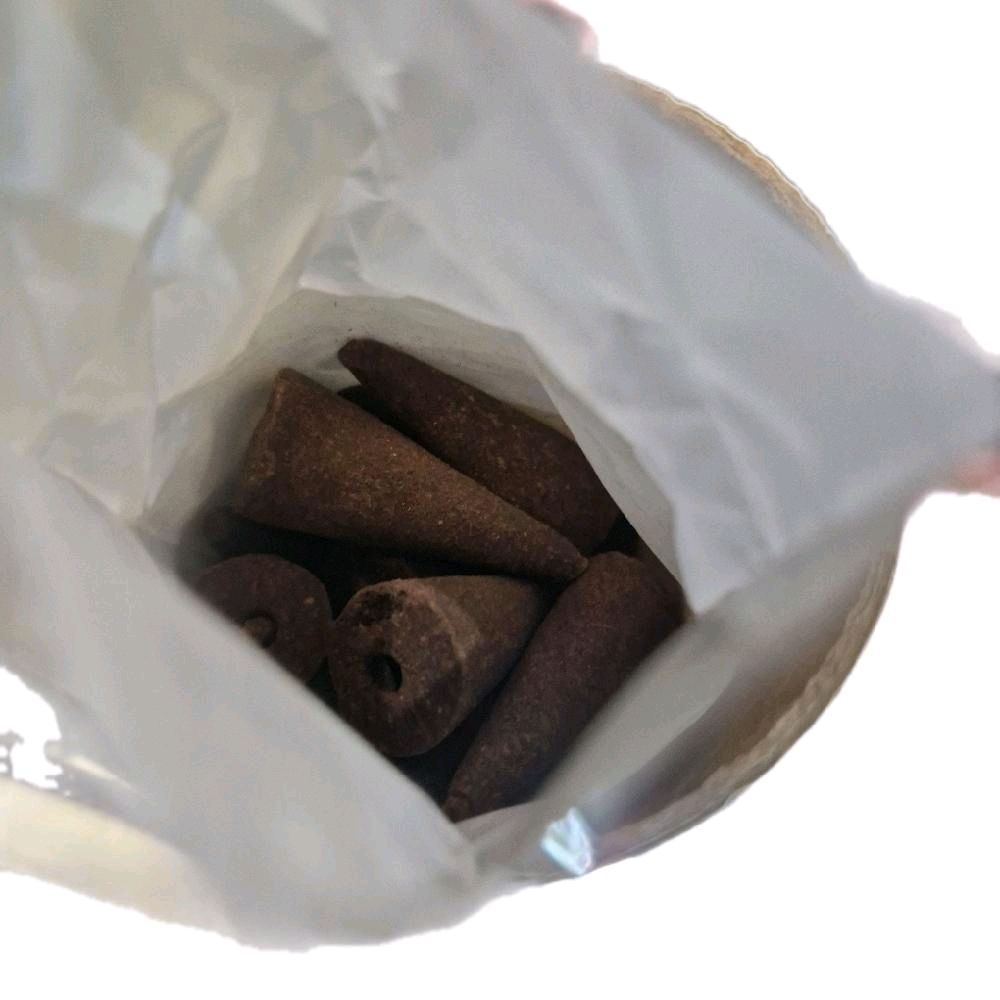 Backflow Incense Cones - Patchouli Scent - 20 Cones for Backflow Incense Holders - Aromatic Fragrance Set Scented