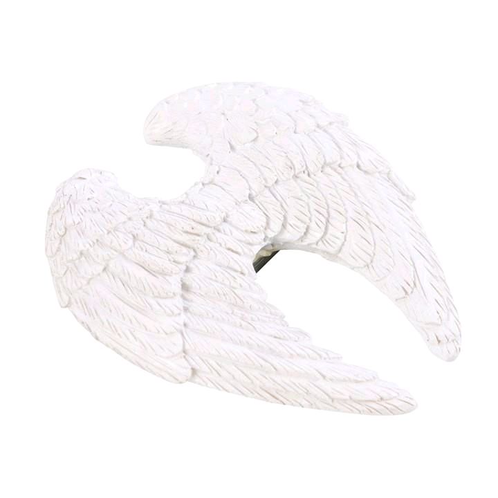 Heartwarming Wings of the Heart Resin Magnet Decor Angel