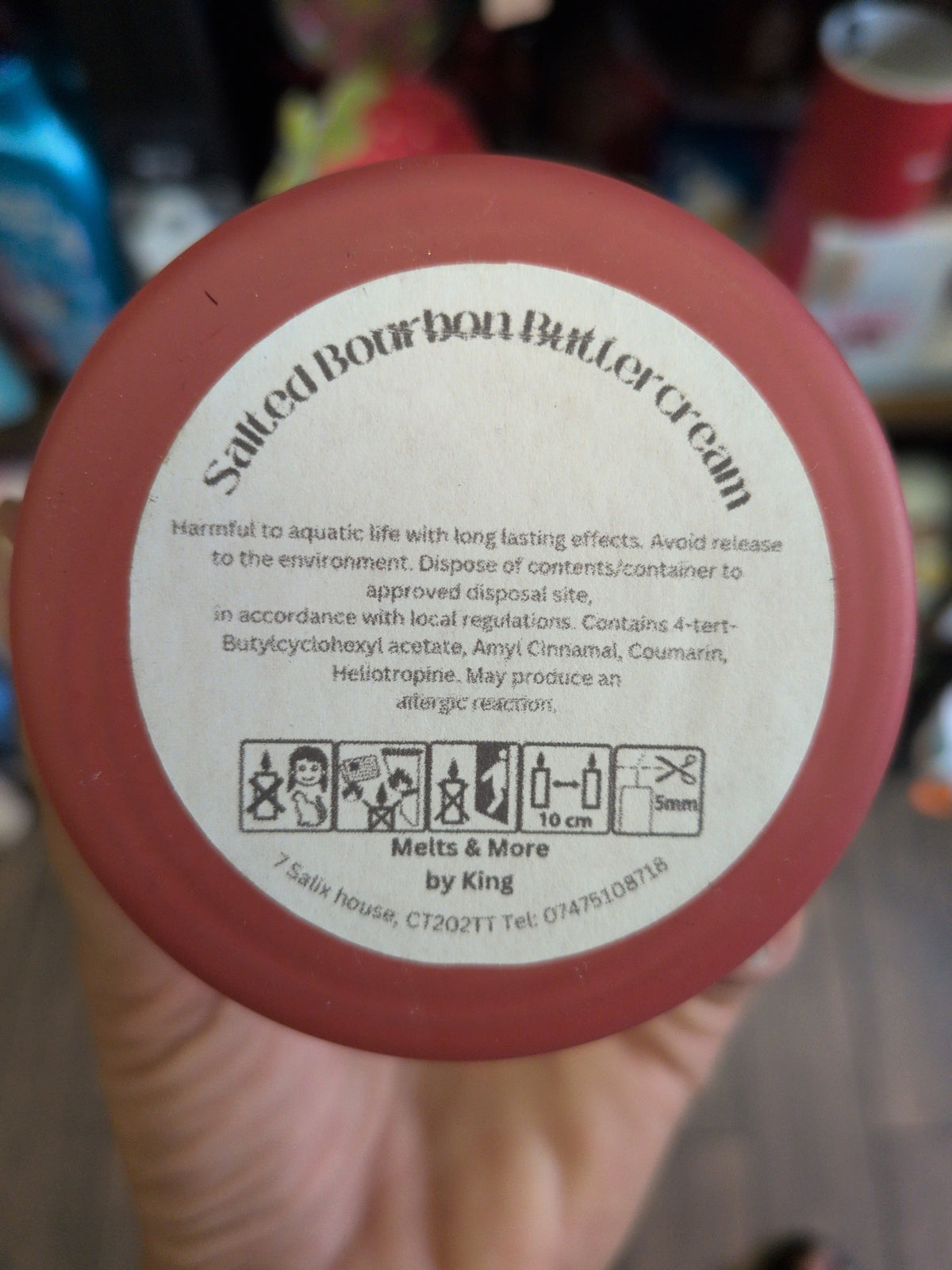 Salted Bourbon Buttercream scented wooden wick candle