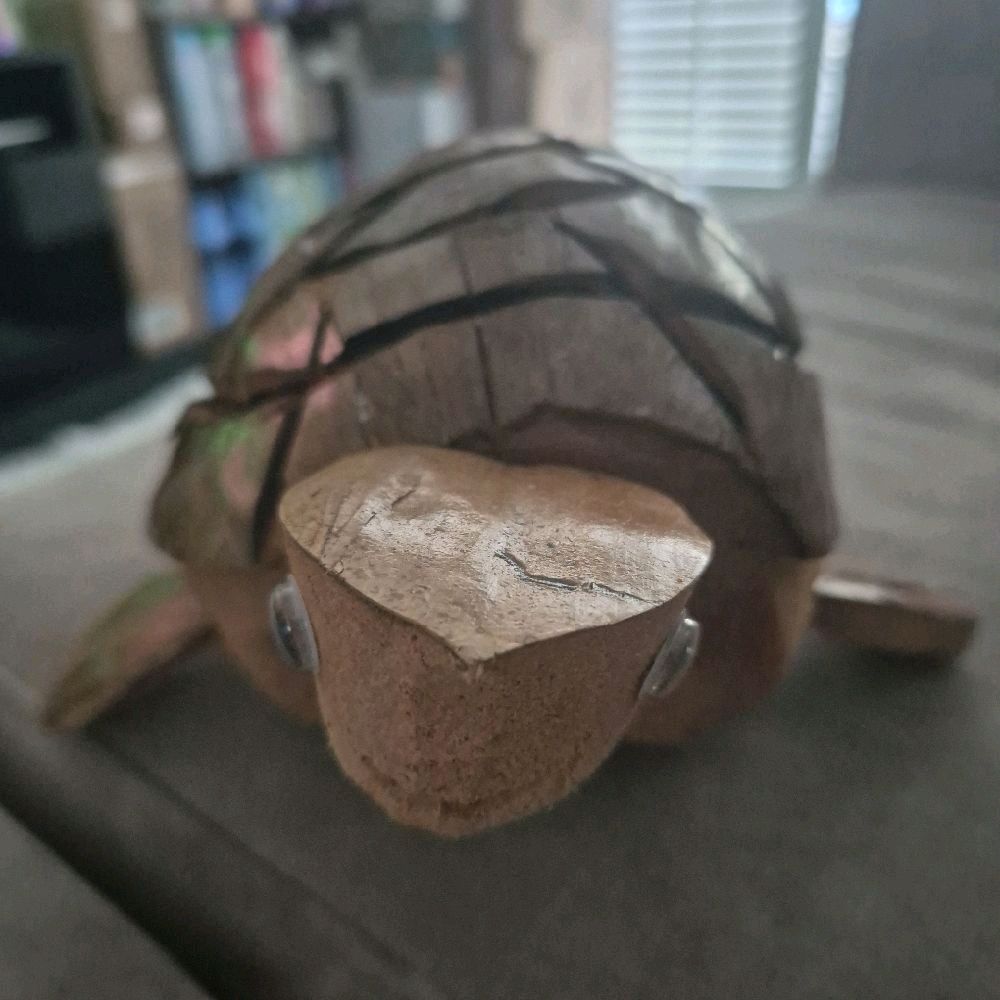 Nodding Turtle Garden Decor - Adorable Outdoor Statuette for Home and Garden Decor handmade