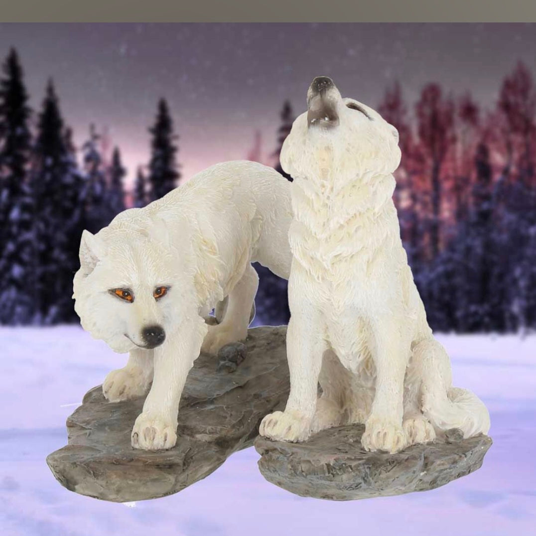 Before the Chase (Set of 2) 9.8cm white wolves