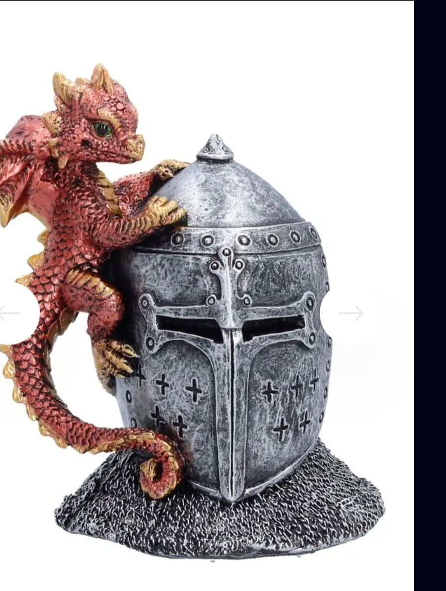 Hatchling Helm (Red)