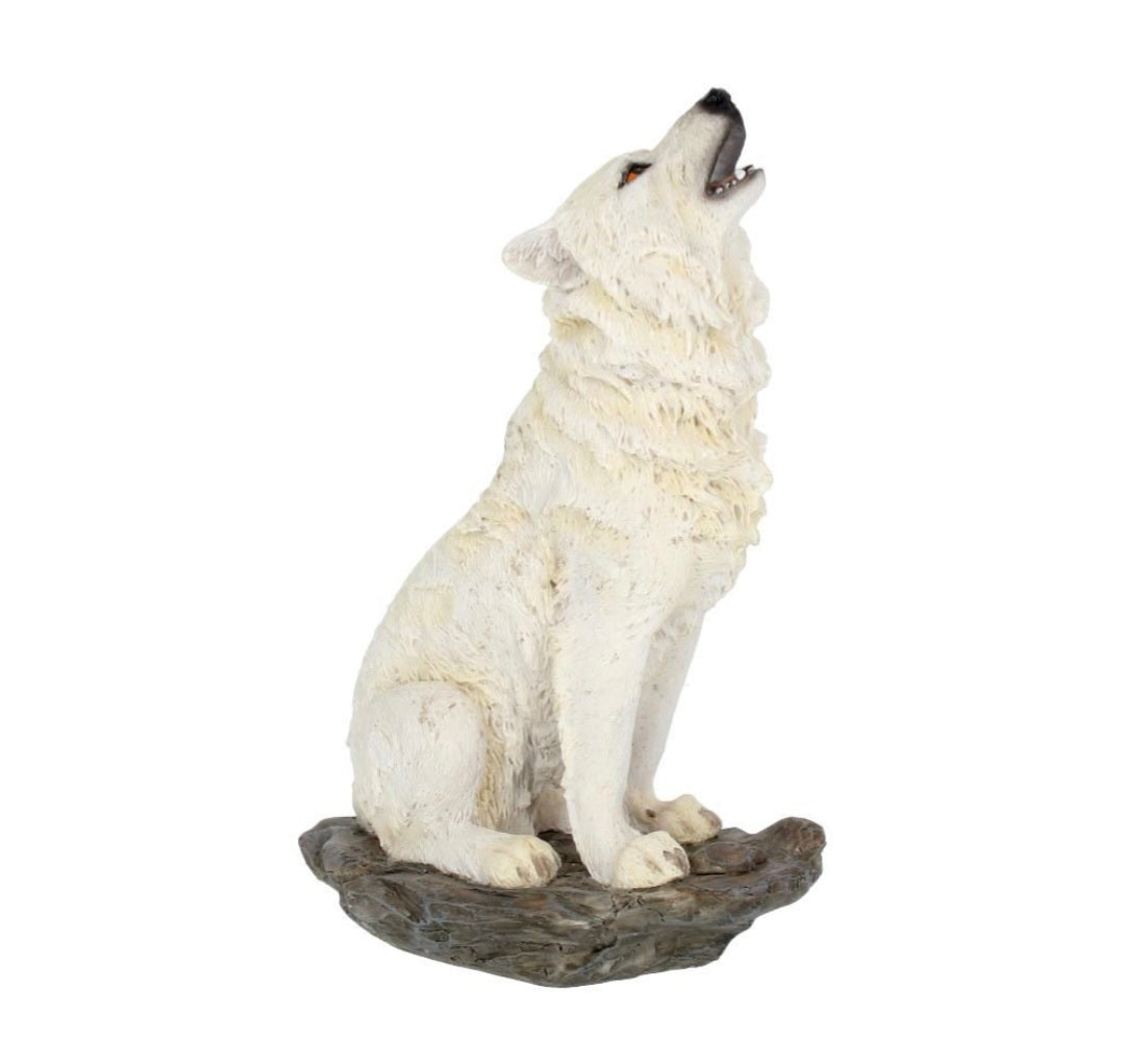 Storms Cry 20cm
Storms Cry Howling White Wolf Figure 20cm
