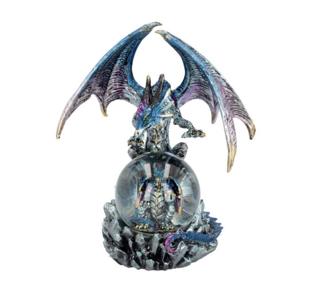 Azul Oracle 19cm
Azul Oracle Blue Dragon Fortune Seer Figurine 19cm