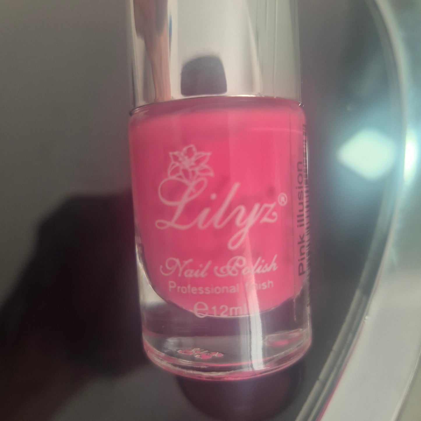 Lilyz nail polish various colours