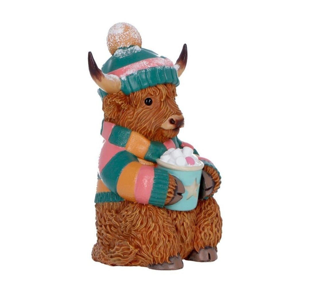 Winter Highland Cow Hot Cocoa Figurine by Nemesis Now,12.3cm